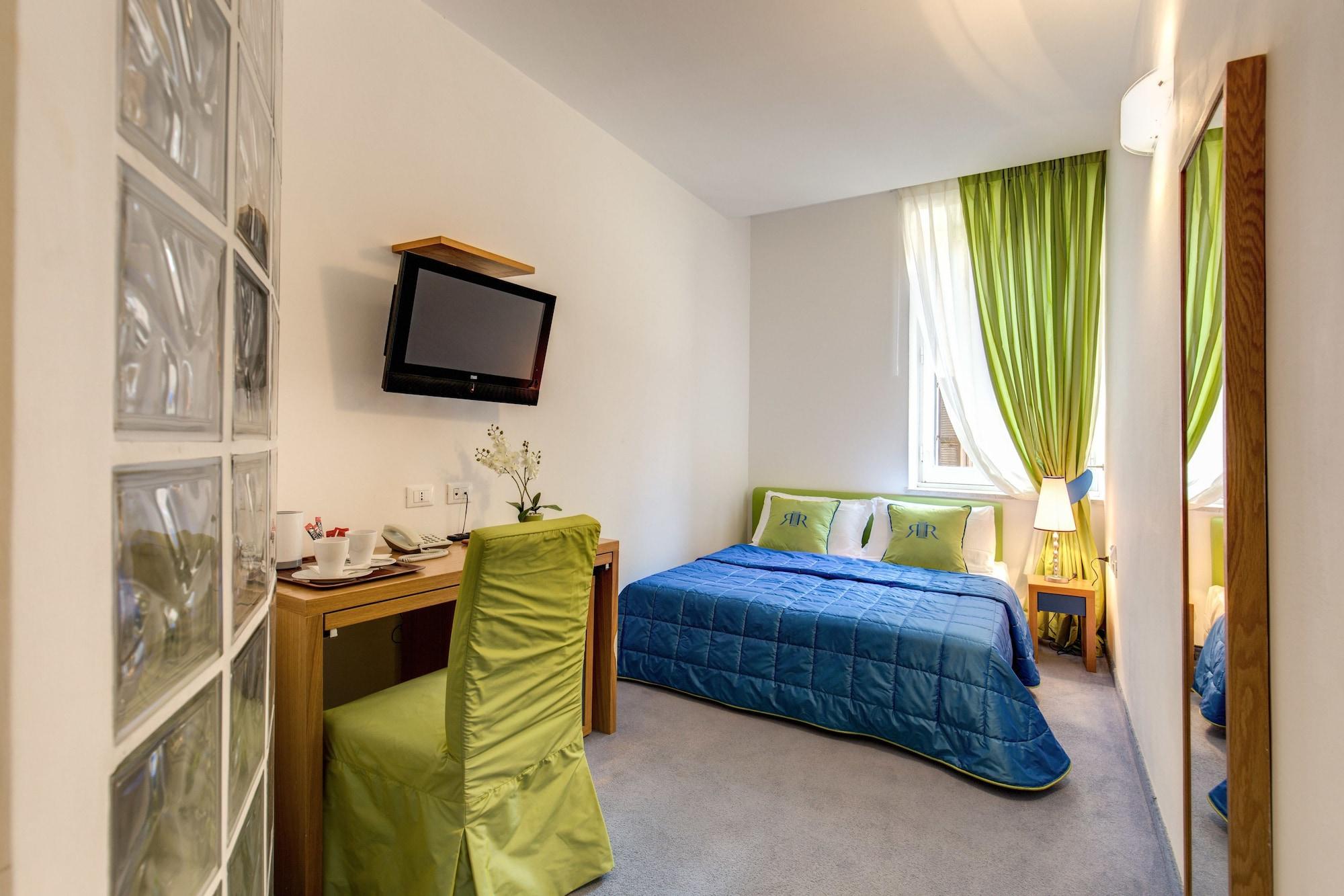เรซิเดนซา โรมันติกา Hotel ภายนอก รูปภาพ