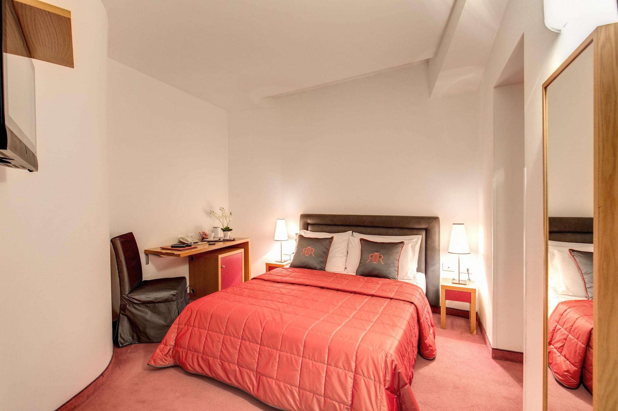 เรซิเดนซา โรมันติกา Hotel ภายนอก รูปภาพ